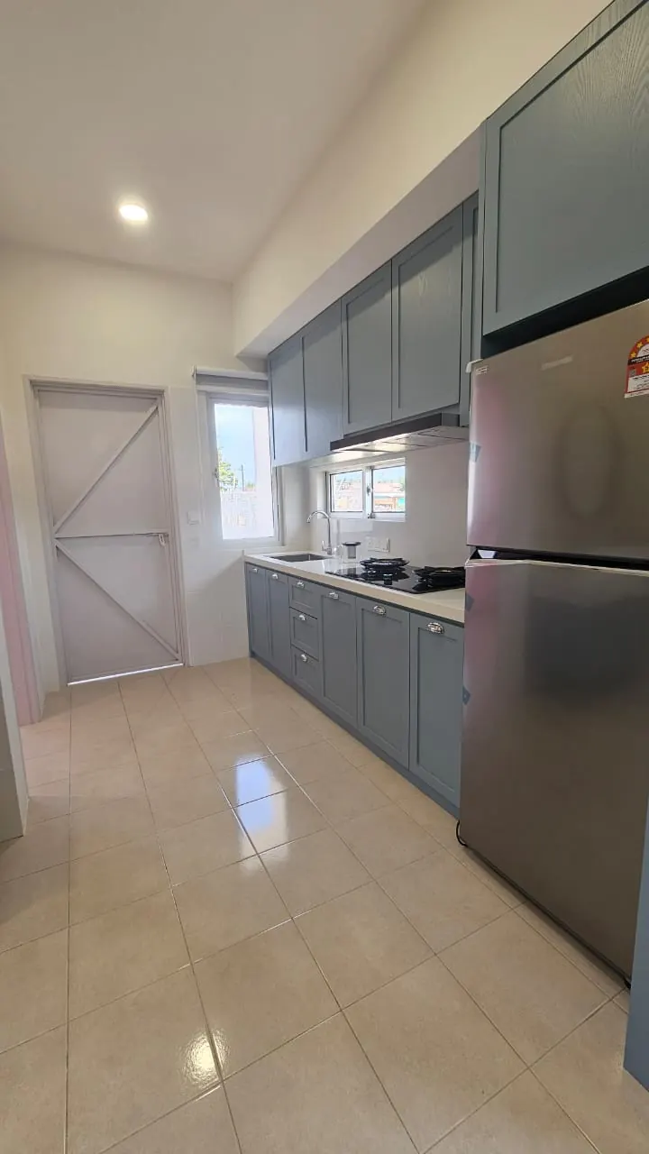 Dapur rumah contoh Lumina Bedong